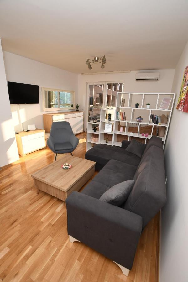 Sky Way Studio Apartment Saraybosna Dış mekan fotoğraf